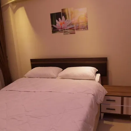 Lejlighed Karacalti Hakan