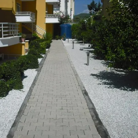 Apartament Karacalti Hakan